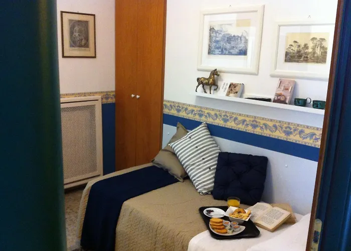 Hotel Carmel 2*
