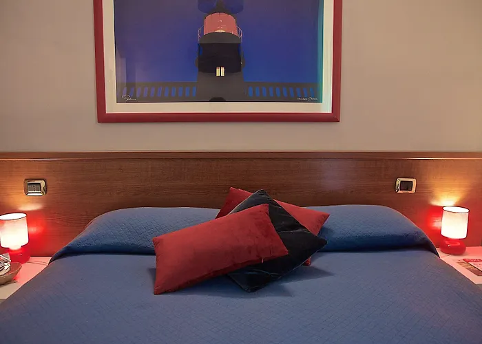 Carmel Hotel 2*